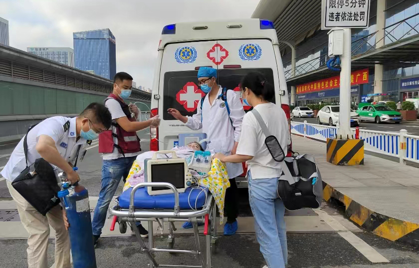 安福县救护车出租公司